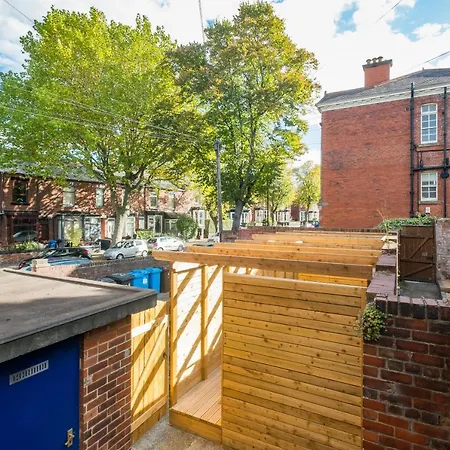 Meersbrook Luxury Duplex Apartment *